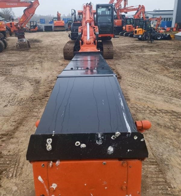 Hitachi ZX 210 LC-6 Teledipper - Vikšrinis ekskavatorius: foto 4 Hitachi ZX 210 LC-6 Teledipper - Vikšrinis ekskavatorius: foto 4