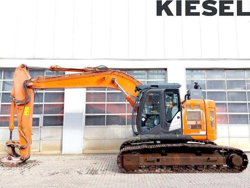 Hitachi ZX 225 US LC-6 - Vikšrinis ekskavatorius: foto 1 Hitachi ZX 225 US LC-6 - Vikšrinis ekskavatorius: foto 1