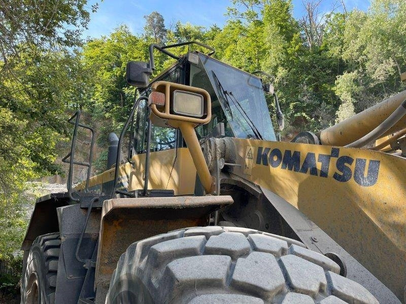 Komatsu WA 500-6 - Ratinis krautuvas: foto 4 Komatsu WA 500-6 - Ratinis krautuvas: foto 4