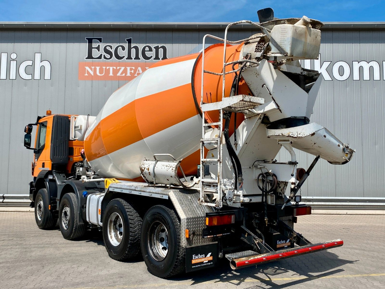 Iveco Trakker AD 340 TB 400/8x4 | 9m³ Liebherr*Navi*AC - Betonvežis: foto 3 Iveco Trakker AD 340 TB 400/8x4 | 9m³ Liebherr*Navi*AC - Betonvežis: foto 3