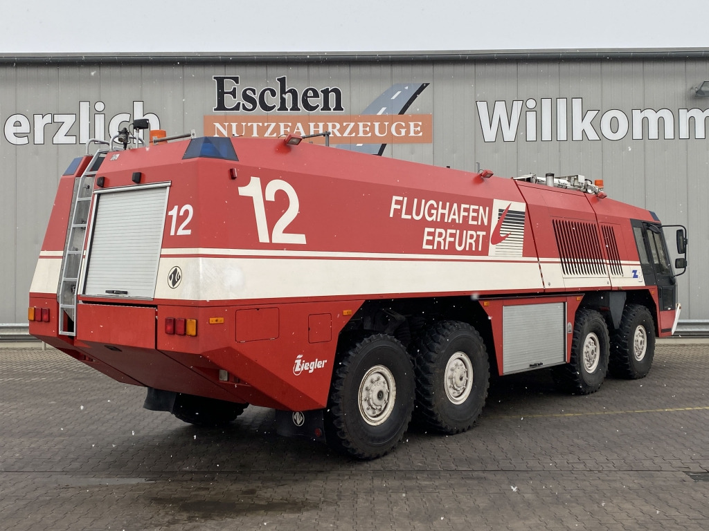 MAN 38.000 VFAEG 8x8 Flugfeldlöschfahrzeug - Gaisrinė mašina, Orlaivių pagalbinė antžeminė įranga: foto 4 MAN 38.000 VFAEG 8x8 Flugfeldlöschfahrzeug - Gaisrinė mašina, Orlaivių pagalbinė antžeminė įranga: foto 4