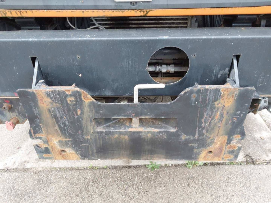 MAN LE 8.220 4x4 / Kran - Savivartis sunkvežimis, Sunkvežimis su kranu: foto 2 MAN LE 8.220 4x4 / Kran - Savivartis sunkvežimis, Sunkvežimis su kranu: foto 2