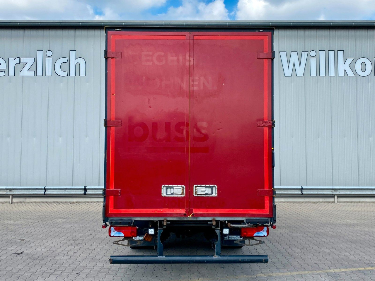 MAN TGL 7.150 | Teppichverkleidung im Koffer*Autom. MAN TGL 7.150 | Teppichverkleidung im Koffer*Autom. - Furgonas sunkvežimis: foto 4 MAN TGL 7.150 | Teppichverkleidung im Koffer*Autom. MAN TGL 7.150 | Teppichverkleidung im Koffer*Autom. - Furgonas sunkvežimis: foto 4