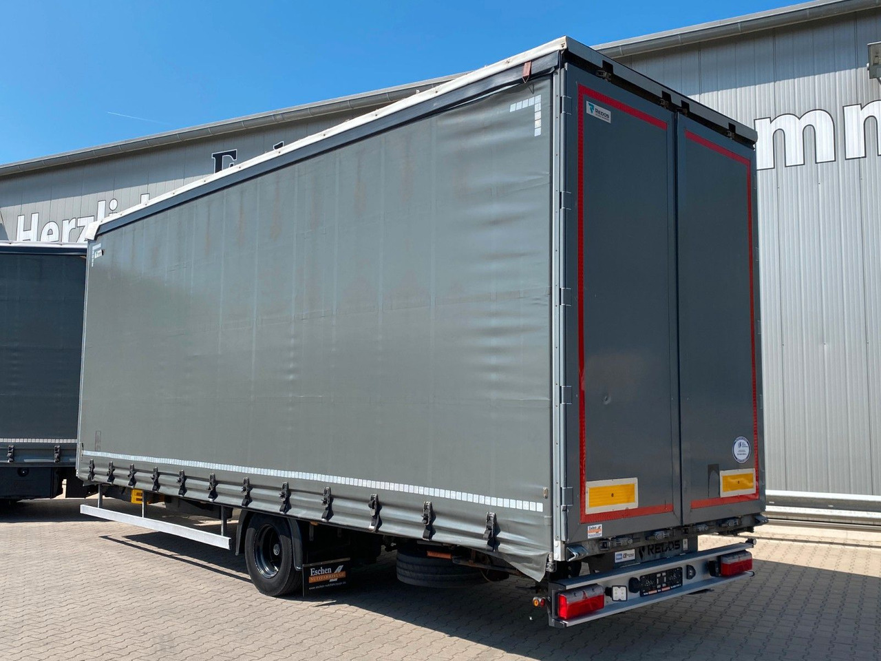 MAN TGM 15.250 + Redos Anhänger GESAMTZUG|Durchlader - Tentinis sunkvežimis: foto 5 MAN TGM 15.250 + Redos Anhänger GESAMTZUG|Durchlader - Tentinis sunkvežimis: foto 5