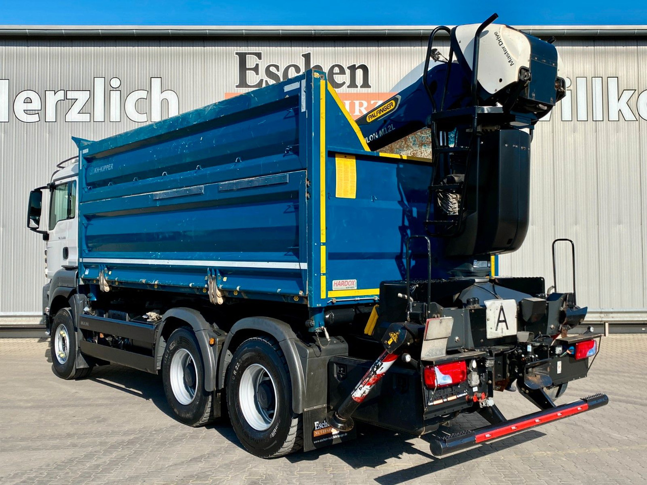 MAN TGS 33.500 6x4 BB | Palfinger M12L80*Bordmatik MAN TGS 33.500 6x4 BB | Palfinger M12L80*Bordmatik - Savivartis sunkvežimis, Sunkvežimis su kranu: foto 4 MAN TGS 33.500 6x4 BB | Palfinger M12L80*Bordmatik MAN TGS 33.500 6x4 BB | Palfinger M12L80*Bordmatik - Savivartis sunkvežimis, Sunkvežimis su kranu: foto 4