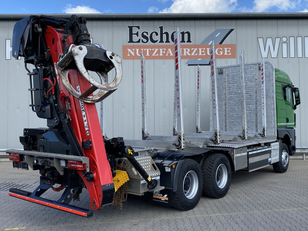MAN TGX 33.580 6x4 BB Kurzholzaufbau / Kran - Miškovežis, Sunkvežimis su kranu: foto 5 MAN TGX 33.580 6x4 BB Kurzholzaufbau / Kran - Miškovežis, Sunkvežimis su kranu: foto 5