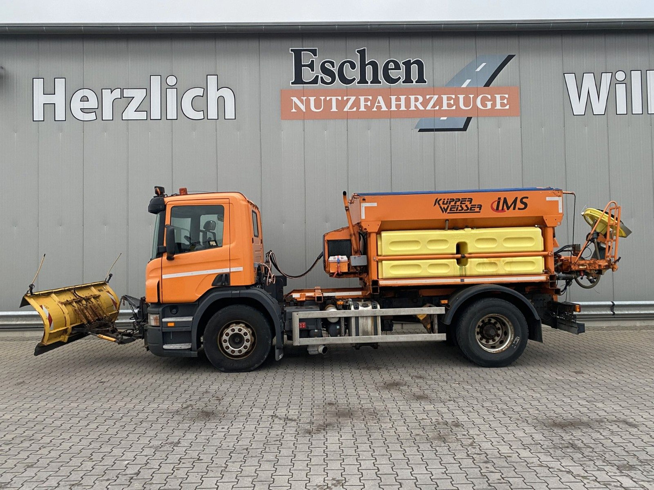 Scania P 230 | Winterdienst*Salzstreuer/Küpper-Weisser - Platforminis/ Bortinis sunkvežimis: foto 3 Scania P 230 | Winterdienst*Salzstreuer/Küpper-Weisser - Platforminis/ Bortinis sunkvežimis: foto 3
