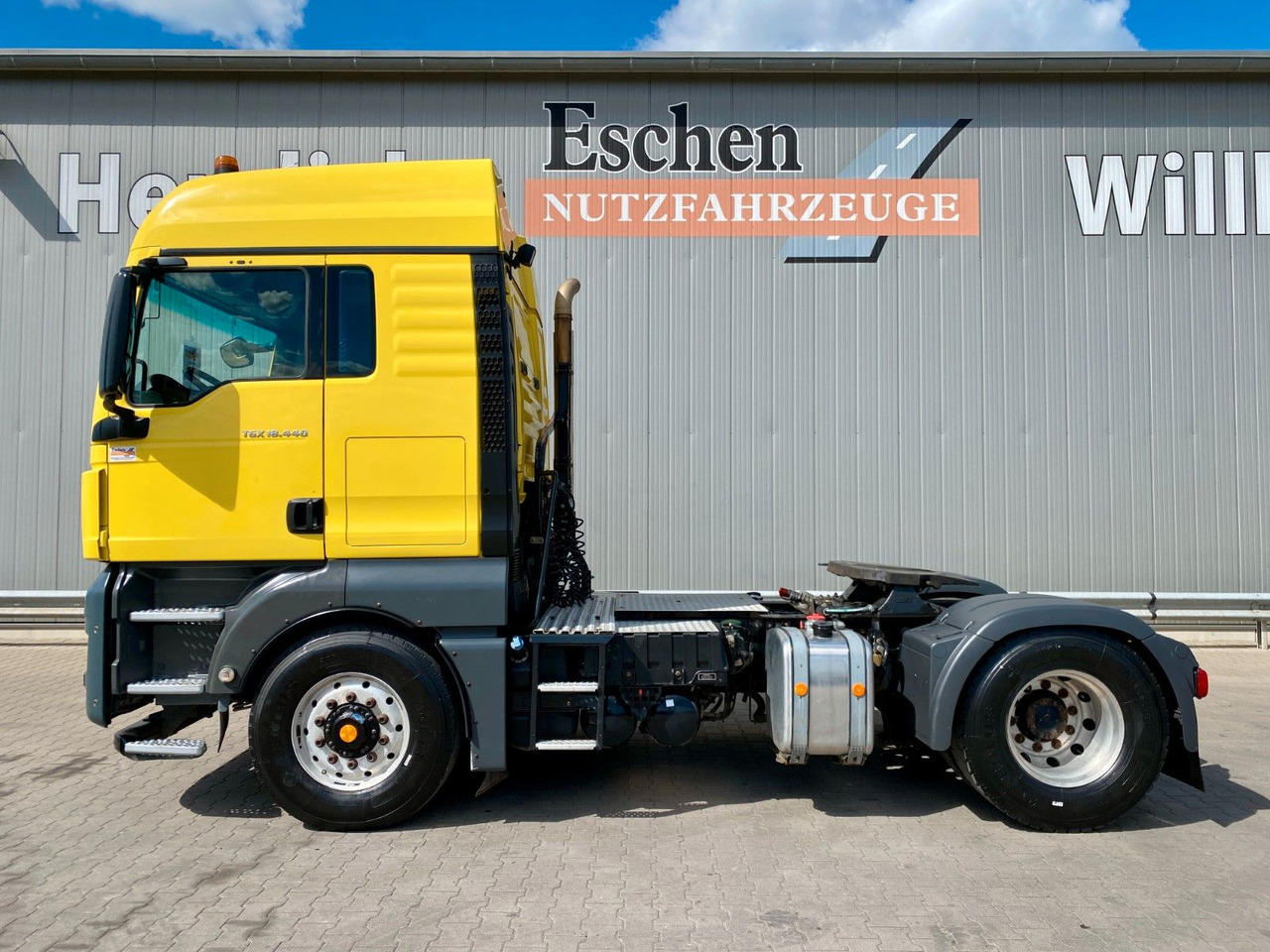 MAN TGX 18.440 4x4 HYDRO | XLX*2x Hydraulik*Retarder - Vilkikas: foto 2 MAN TGX 18.440 4x4 HYDRO | XLX*2x Hydraulik*Retarder - Vilkikas: foto 2