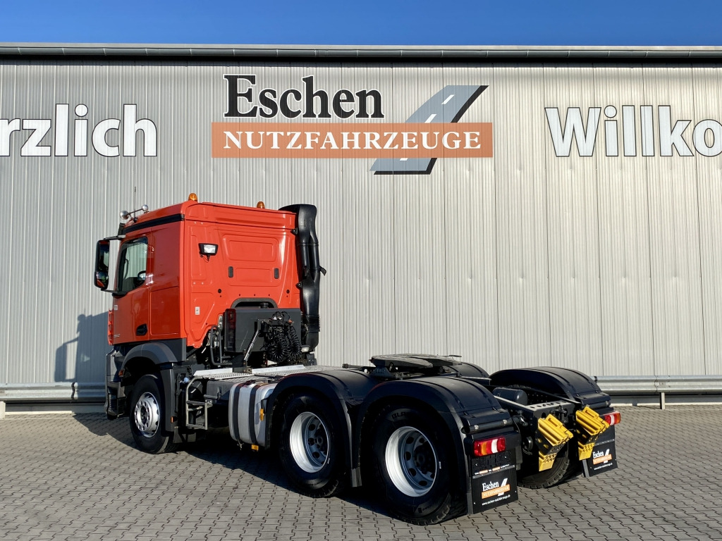 Mercedes-Benz 2642 LS 6x4 Arocs - Vilkikas: foto 3 Mercedes-Benz 2642 LS 6x4 Arocs - Vilkikas: foto 3