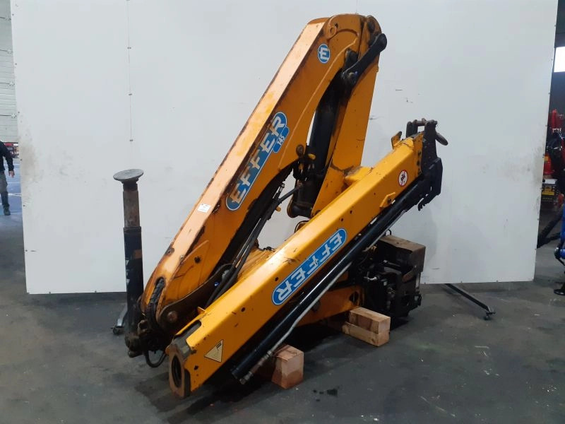 Grúa Effer 145/3S - Kranas-manipuliatorius - Sunkvežimis: foto 1 Grúa Effer 145/3S - Kranas-manipuliatorius - Sunkvežimis: foto 1