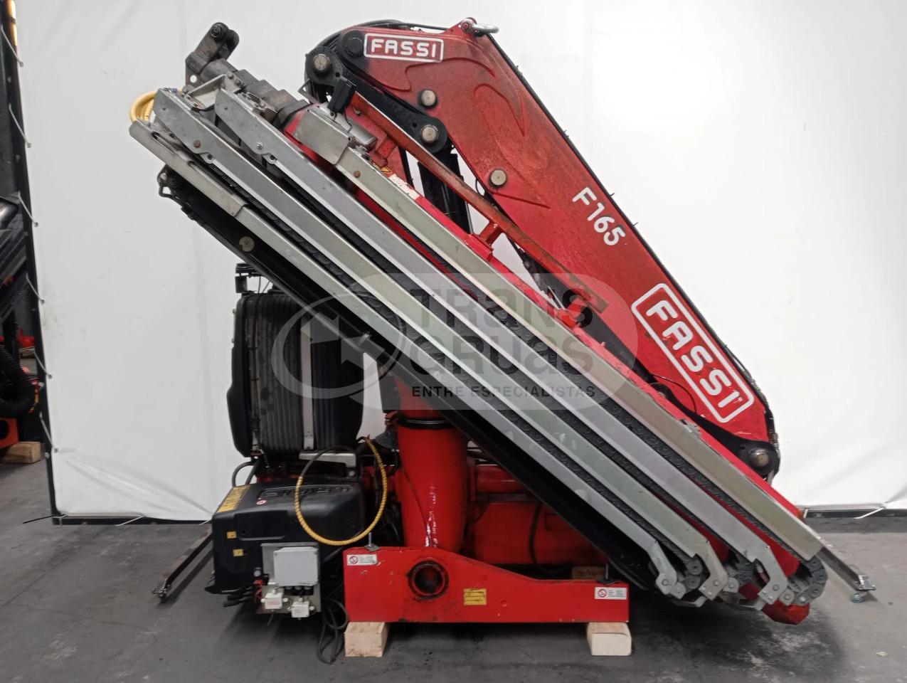 Grúa Fassi F165A.2.26 E-DYNAMIC - Kranas-manipuliatorius - Sunkvežimis: foto 2 Grúa Fassi F165A.2.26 E-DYNAMIC - Kranas-manipuliatorius - Sunkvežimis: foto 2