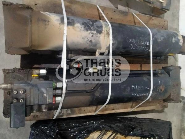 Grúa HIAB 225 E7 solo para recambios - Kranas-manipuliatorius: foto 4 Grúa HIAB 225 E7 solo para recambios - Kranas-manipuliatorius: foto 4