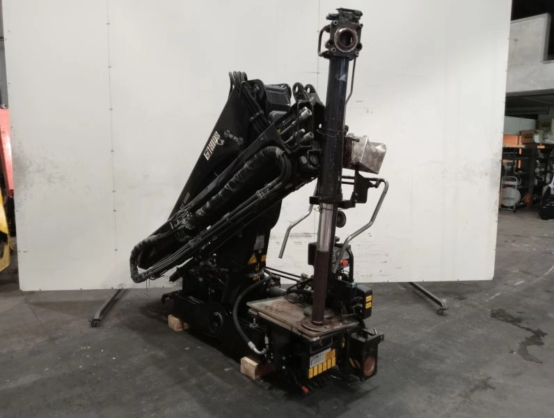 Grúa Hiab 077 B-2 HIDUO - Kranas-manipuliatorius - Sunkvežimis: foto 4 Grúa Hiab 077 B-2 HIDUO - Kranas-manipuliatorius - Sunkvežimis: foto 4