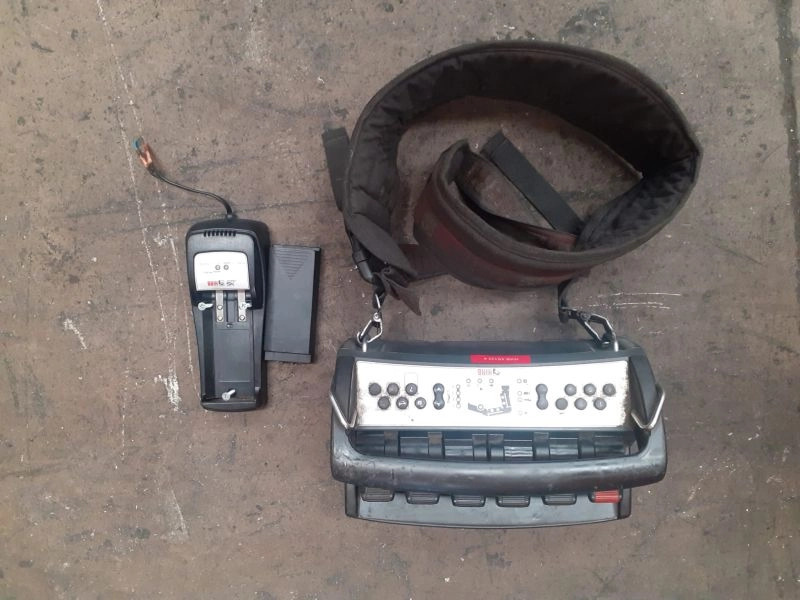 Grúa Hiab 122 D-4 Hiduo - Kranas-manipuliatorius - Sunkvežimis: foto 1 Grúa Hiab 122 D-4 Hiduo - Kranas-manipuliatorius - Sunkvežimis: foto 1