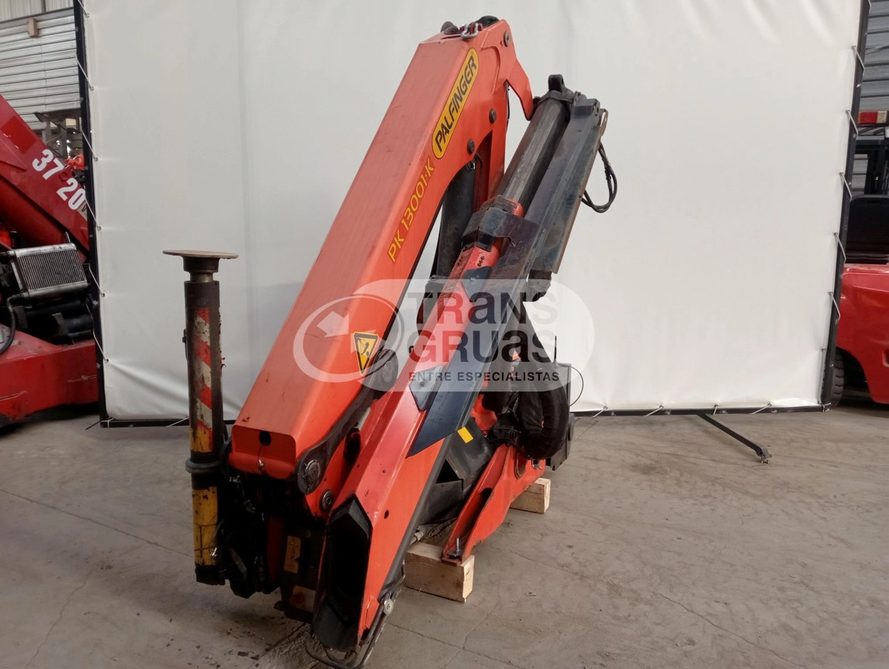 Grúa Palfinger PK 13001-K - Kranas-manipuliatorius - Sunkvežimis: foto 1 Grúa Palfinger PK 13001-K - Kranas-manipuliatorius - Sunkvežimis: foto 1