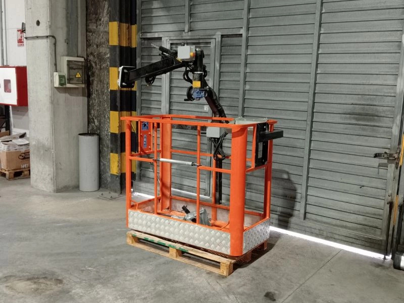 Cesta hierro de 2 personas - Padargas, Kėlimo platforma: foto 1 Cesta hierro de 2 personas - Padargas, Kėlimo platforma: foto 1