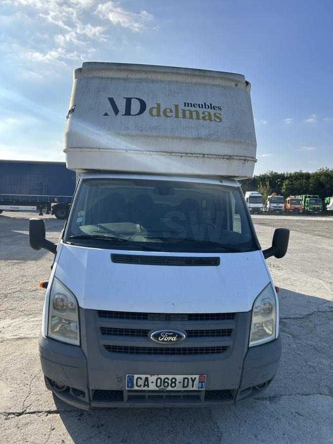 Ford Transit - Furgonas su krovinių dėže: foto 2 Ford Transit - Furgonas su krovinių dėže: foto 2