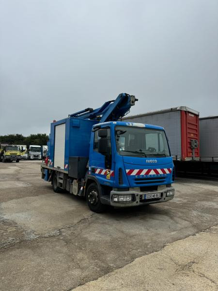 Iveco Eurocargo 100E19 - Autobokštelio: foto 3 Iveco Eurocargo 100E19 - Autobokštelio: foto 3