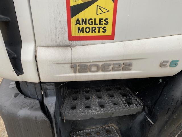 Iveco Eurocargo 120E22 - Furgonas sunkvežimis: foto 4 Iveco Eurocargo 120E22 - Furgonas sunkvežimis: foto 4