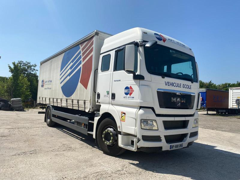 MAN TGX 18.360 - Tentinis sunkvežimis: foto 1 MAN TGX 18.360 - Tentinis sunkvežimis: foto 1