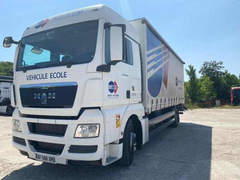 MAN TGX 18.360 - Tentinis sunkvežimis: foto 3 MAN TGX 18.360 - Tentinis sunkvežimis: foto 3