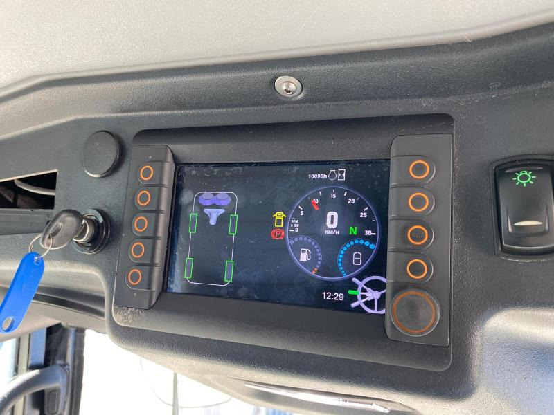 Mathieu Azura MC210 - Gatvių šlavimo mašina: foto 5 Mathieu Azura MC210 - Gatvių šlavimo mašina: foto 5