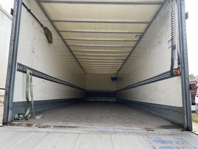 Furgonas sunkvežimis Renault D-Series 320.19: foto 13 Furgonas sunkvežimis Renault D-Series 320.19: foto 13