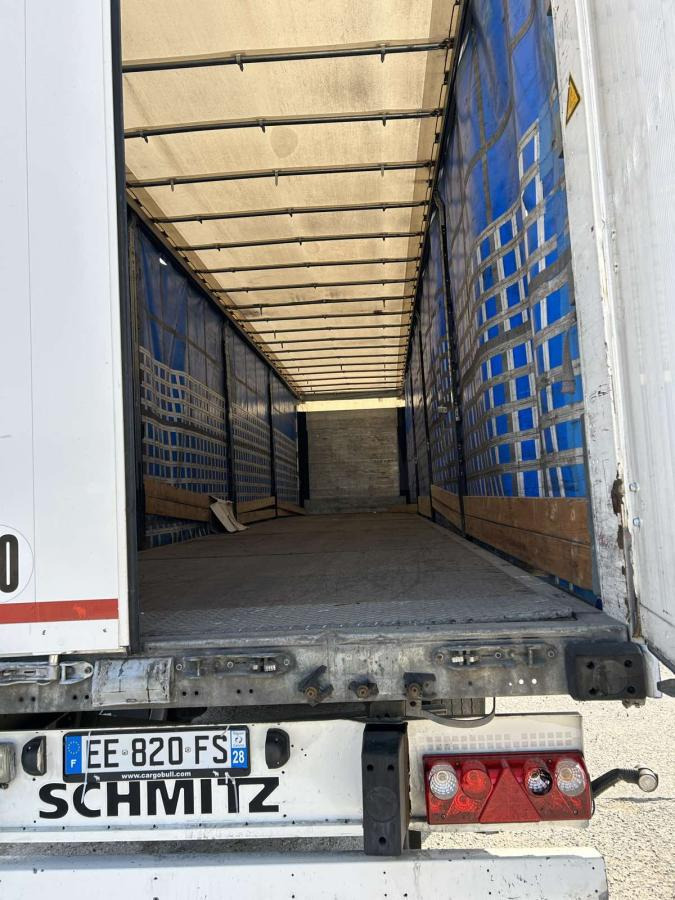 Schmitz Cargobull - Tentinė puspriekabė: foto 2 Schmitz Cargobull - Tentinė puspriekabė: foto 2