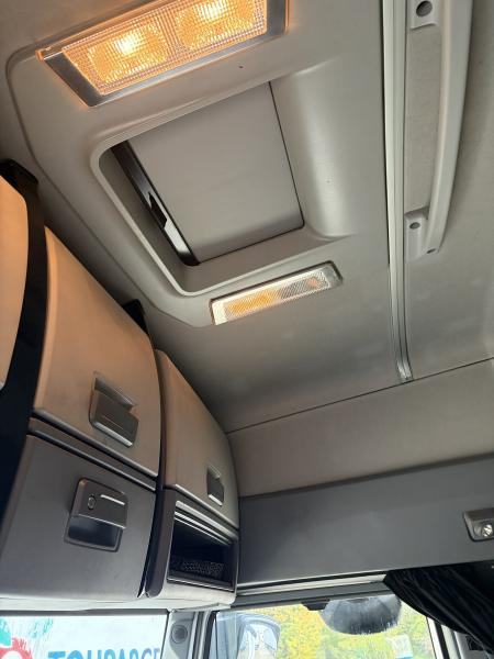 Renault T-Series 460 - Vilkikas: foto 5 Renault T-Series 460 - Vilkikas: foto 5