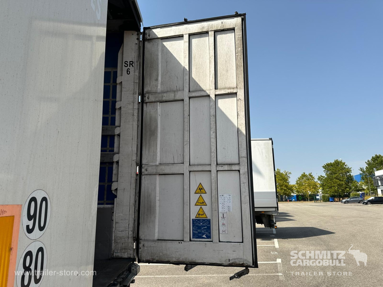 KRONE Curtainsider Dropside - Tentinė puspriekabė: foto 4 KRONE Curtainsider Dropside - Tentinė puspriekabė: foto 4