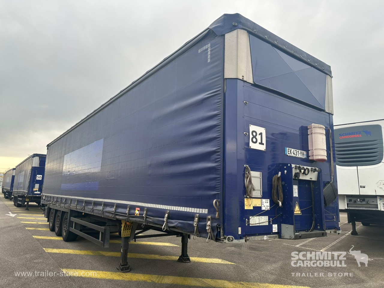 SCHMITZ Curtainsider Mega - Tentinė puspriekabė: foto 1 SCHMITZ Curtainsider Mega - Tentinė puspriekabė: foto 1