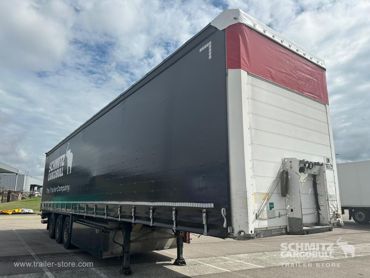 SCHMITZ Curtainsider Standard - Tentinė puspriekabė: foto 1 SCHMITZ Curtainsider Standard - Tentinė puspriekabė: foto 1