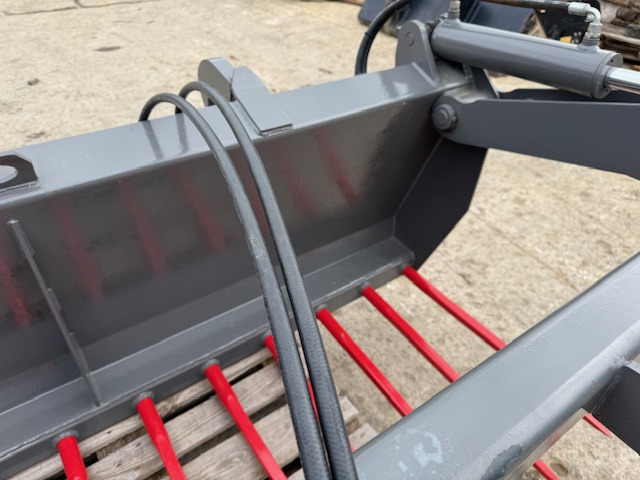 Siloso įranga Flötzinger SZ-V - 2400 mm - Volvo/CAT/Komatsu -Krokodilgebiss: foto 8