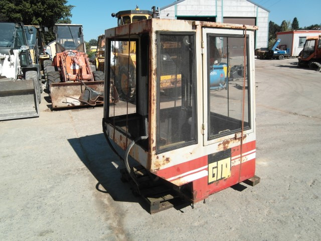 Kabine O&K L 5 - Kabina ir interjeras - Statybinė technika: foto 3 Kabine O&K L 5 - Kabina ir interjeras - Statybinė technika: foto 3