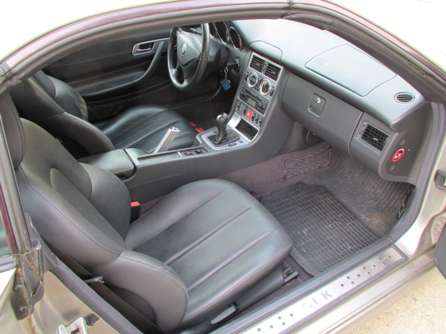 Mercedes SLK 200 lizingą Mercedes SLK 200: foto 10 Mercedes SLK 200 lizingą Mercedes SLK 200: foto 10