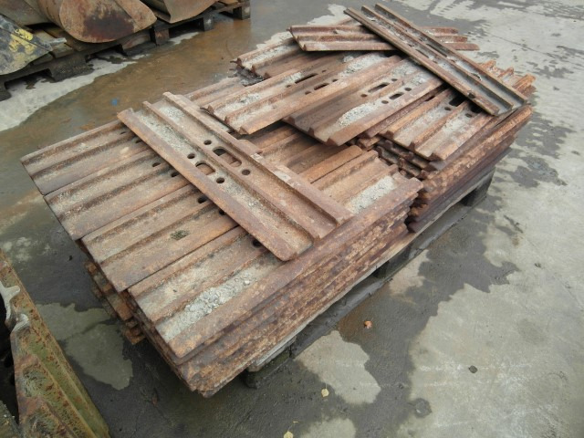 VOLVO EC 180 - Vikšrai - Statybinė technika: foto 3 VOLVO EC 180 - Vikšrai - Statybinė technika: foto 3