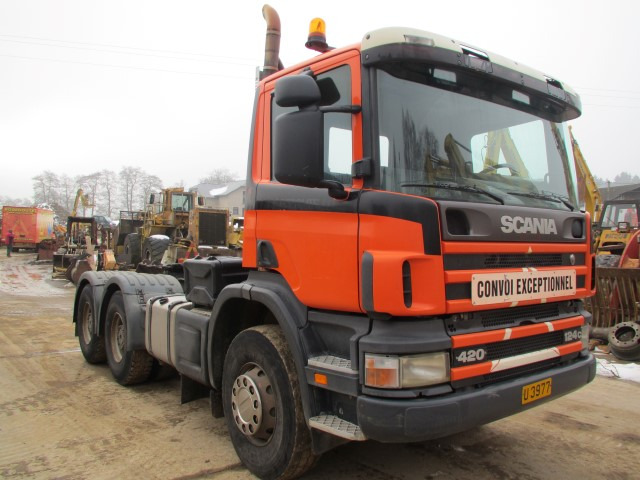 Scania 124C.420 6x4 - Vilkikas: foto 2 Scania 124C.420 6x4 - Vilkikas: foto 2