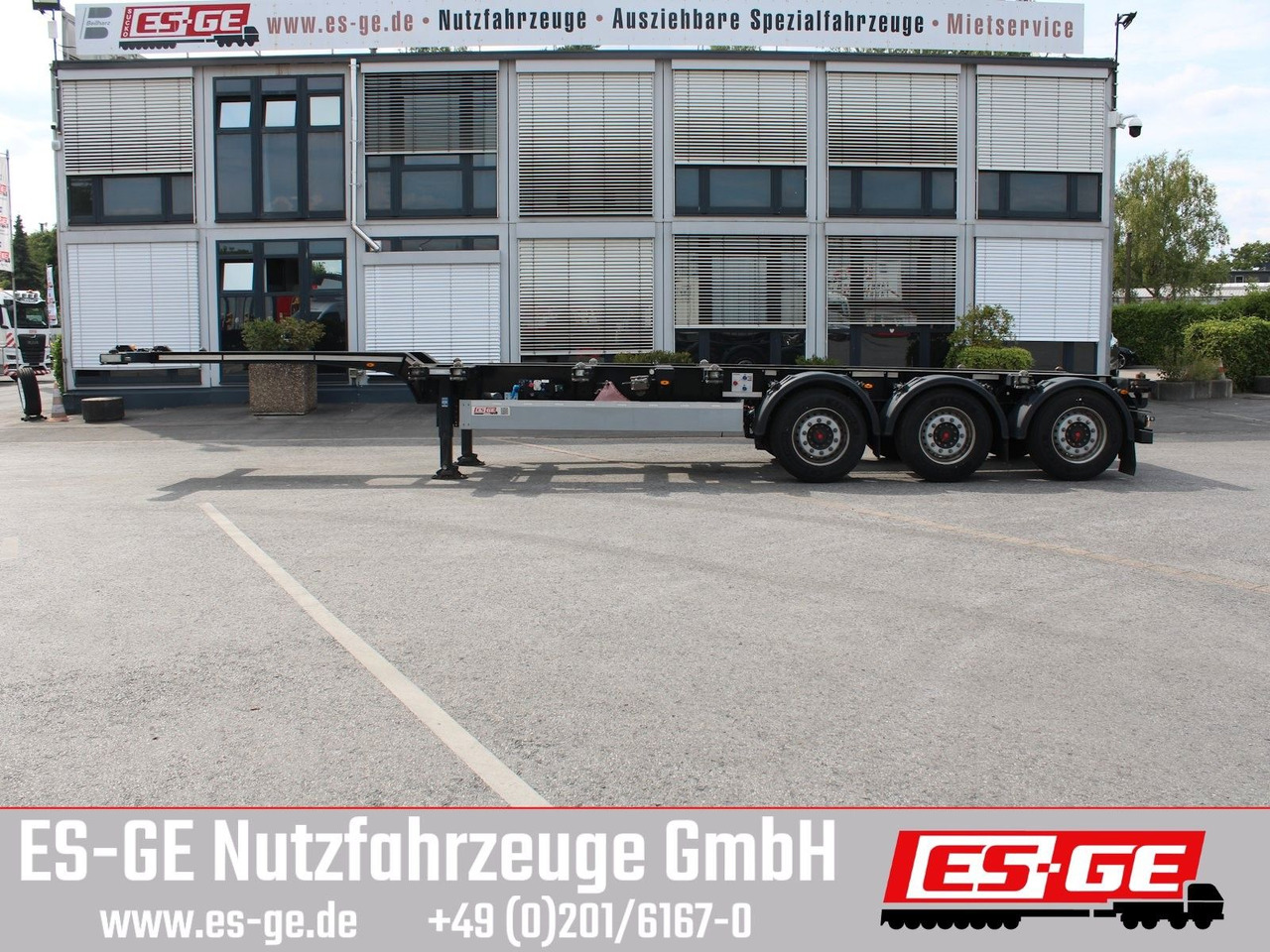 Kögel Port 40 simplex, pneumatischer Heckausschub - Konteineris-vežimus/ Sukeisti kūną puspriekabė: foto 1 Kögel Port 40 simplex, pneumatischer Heckausschub - Konteineris-vežimus/ Sukeisti kūną puspriekabė: foto 1