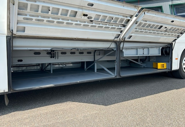 Mercedes INTEGRO EZ 2015 - Priemiestinis autobusas: foto 4 Mercedes INTEGRO EZ 2015 - Priemiestinis autobusas: foto 4