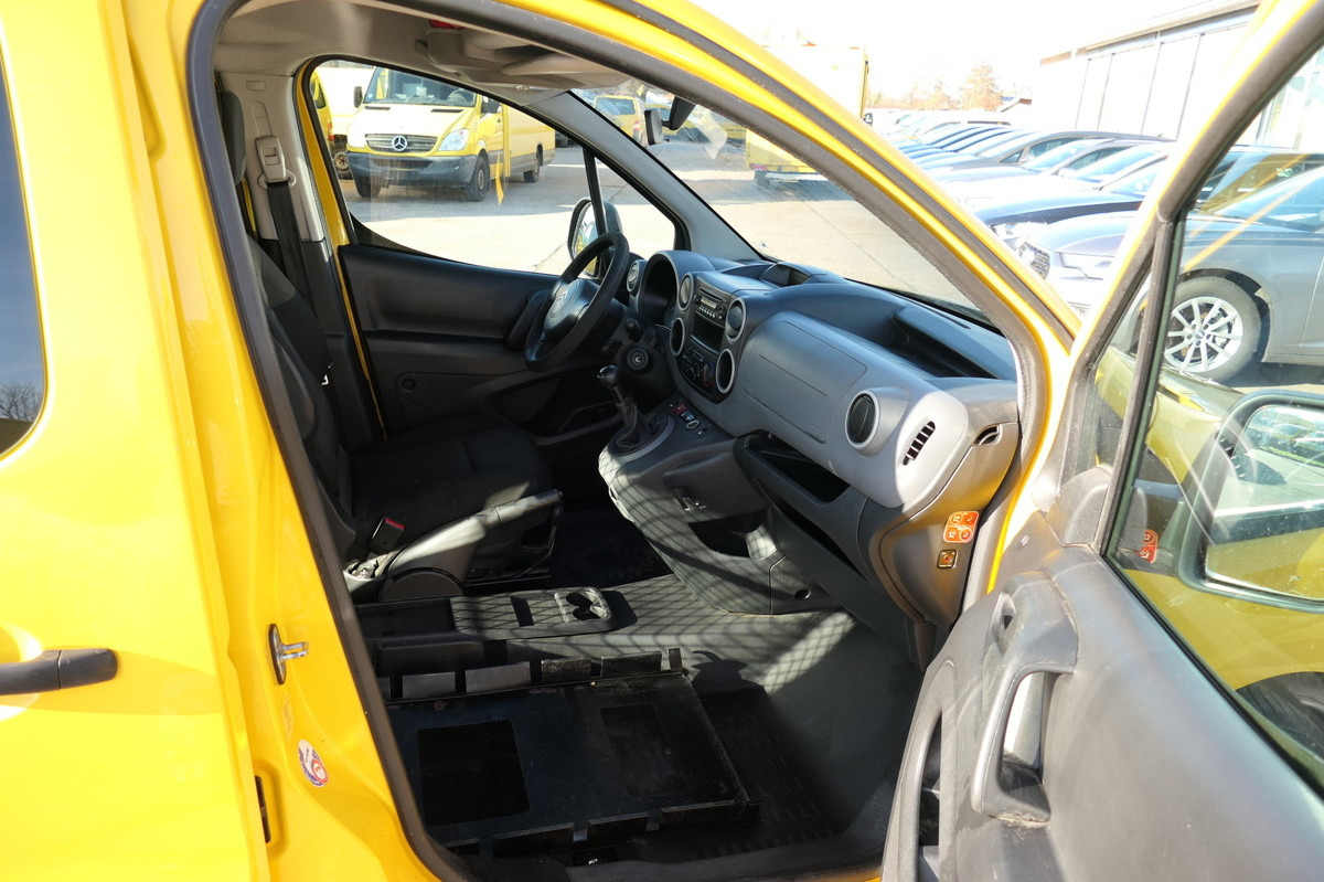 CITROEN Berlingo 16V HDI Niveau B L1 CoC PARKTRONIK 2xSC - Mažas furgonas: foto 5 CITROEN Berlingo 16V HDI Niveau B L1 CoC PARKTRONIK 2xSC - Mažas furgonas: foto 5