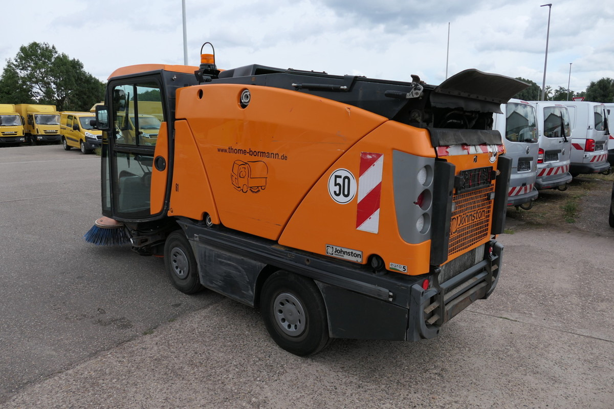 CN200 Sweeper - Gatvių šlavimo mašina: foto 4 CN200 Sweeper - Gatvių šlavimo mašina: foto 4