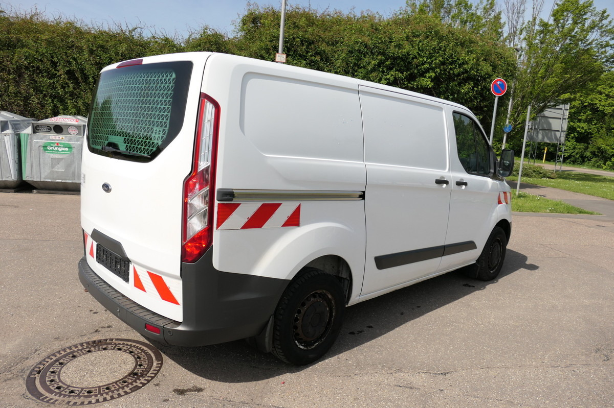 FORD Transit Custom 2,2l TDCI L1H1 COC KLIMA WERKSTAT - Mažas furgonas: foto 4 FORD Transit Custom 2,2l TDCI L1H1 COC KLIMA WERKSTAT - Mažas furgonas: foto 4