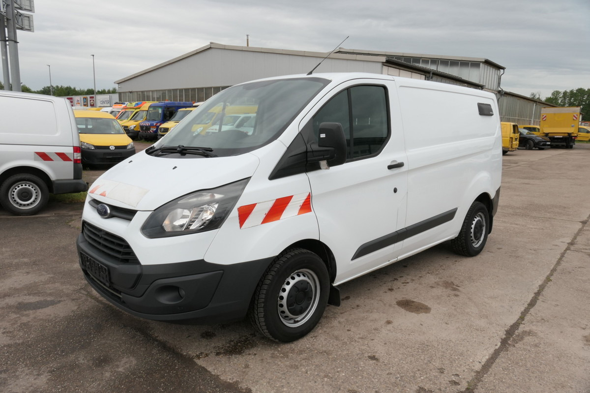 FORD Transit Custom 290 2.0 TDCi KLIMA WERKSTATTEINBA - Mažas furgonas: foto 2 FORD Transit Custom 290 2.0 TDCi KLIMA WERKSTATTEINBA - Mažas furgonas: foto 2