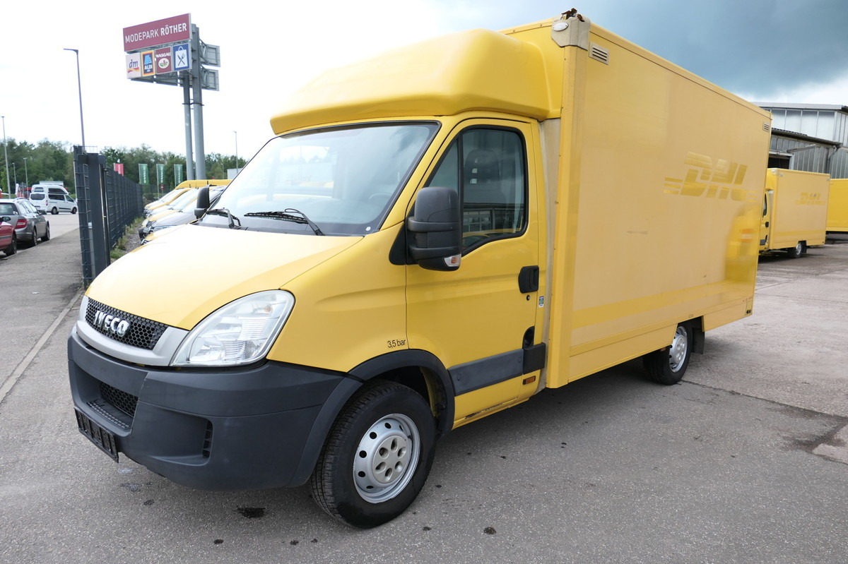 IVECO Daily 35 S11 C30C AUTOMATIK KAMERA MAXI Regale D - Furgonas su krovinių dėže: foto 2 IVECO Daily 35 S11 C30C AUTOMATIK KAMERA MAXI Regale D - Furgonas su krovinių dėže: foto 2
