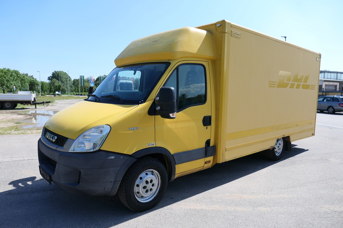IVECO Daily 35 S11 C30C AUTOMATIK KAMERA MAXI Regale L - Furgonas su krovinių dėže: foto 2 IVECO Daily 35 S11 C30C AUTOMATIK KAMERA MAXI Regale L - Furgonas su krovinių dėže: foto 2
