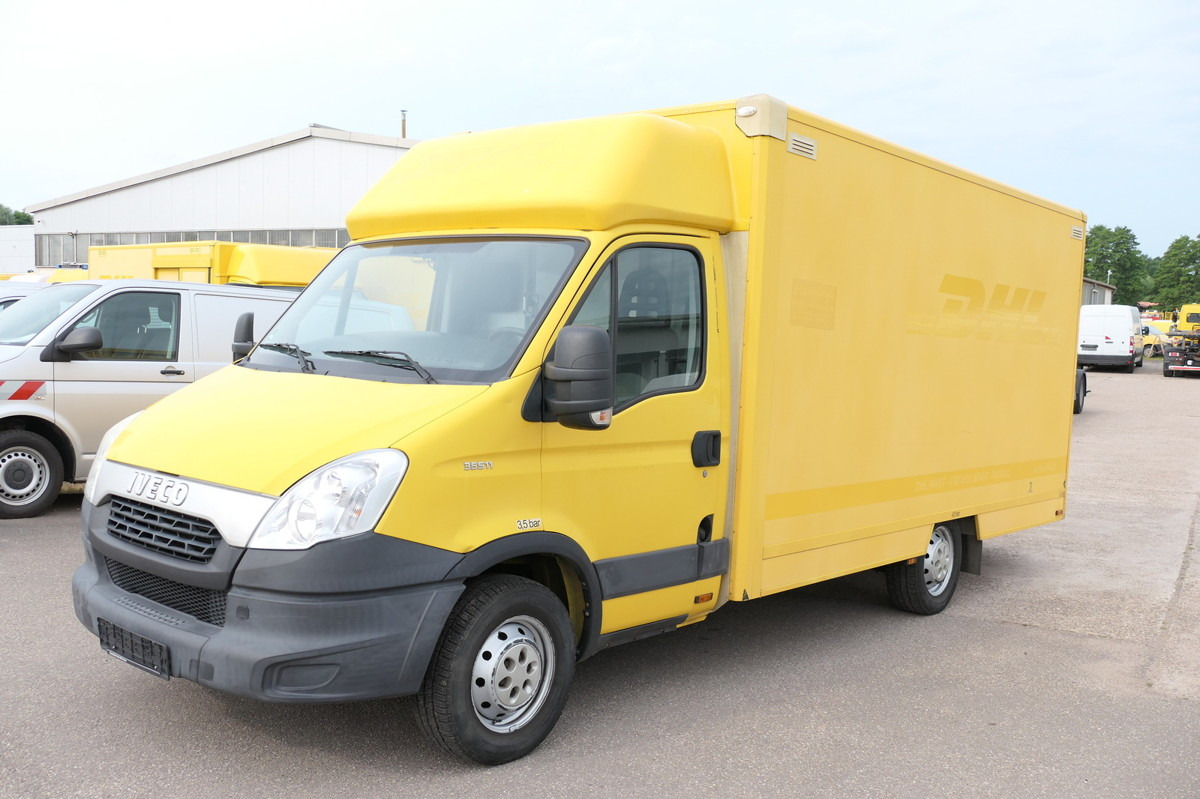 IVECO Daily 35 S11 C30C AUTOMATIK KAMERA Regale LUFT D - Furgonas su krovinių dėže: foto 1 IVECO Daily 35 S11 C30C AUTOMATIK KAMERA Regale LUFT D - Furgonas su krovinių dėže: foto 1