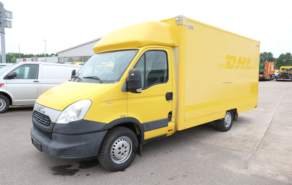 IVECO Daily 35 S11 C30C AUTOMATIK KAMERA Regale LUFT D - Furgonas su krovinių dėže: foto 2 IVECO Daily 35 S11 C30C AUTOMATIK KAMERA Regale LUFT D - Furgonas su krovinių dėže: foto 2