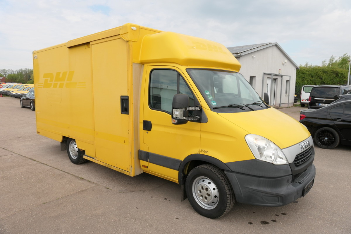 IVECO Daily 35 S11 C30C AUTOMATIK KAMERA Regale LUFT D - Furgonas su krovinių dėže: foto 2 IVECO Daily 35 S11 C30C AUTOMATIK KAMERA Regale LUFT D - Furgonas su krovinių dėže: foto 2