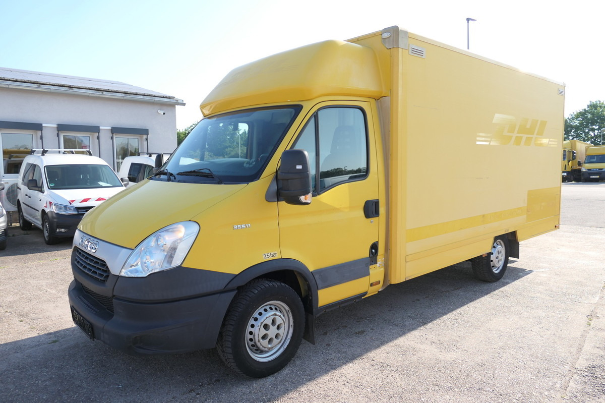IVECO Daily 35 S11 C30C AUTOMATIK KAMERA Regale LUFT D - Furgonas su krovinių dėže: foto 2 IVECO Daily 35 S11 C30C AUTOMATIK KAMERA Regale LUFT D - Furgonas su krovinių dėže: foto 2