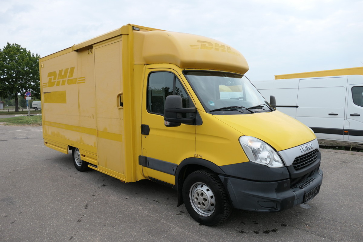 IVECO Daily 35 S11 C30C AUTOMATIK KAMERA Regale LUFT D - Furgonas su krovinių dėže: foto 2 IVECO Daily 35 S11 C30C AUTOMATIK KAMERA Regale LUFT D - Furgonas su krovinių dėže: foto 2
